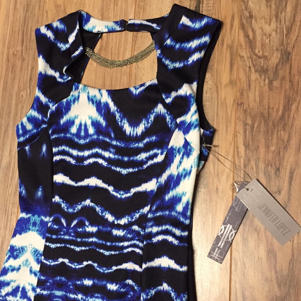 Jennifer Lopez size 2 sheath dress